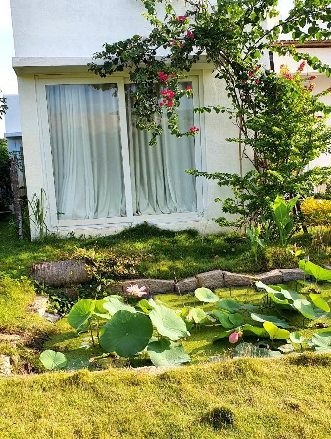 Ho Lan Retreat, Villa Mat Bien Danh Cho 8 Nguoi. Pho Tri Exterior photo